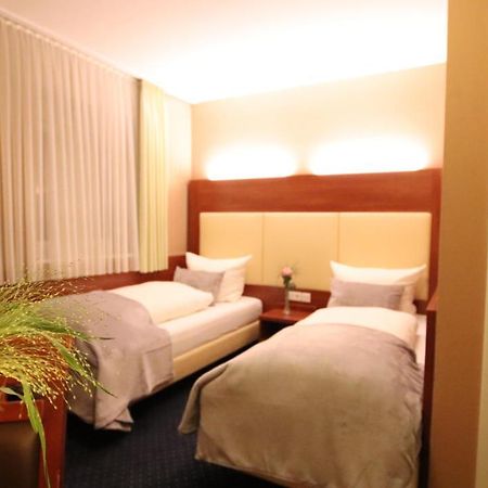 Hotel Wahlster Saarbruecken Luaran gambar