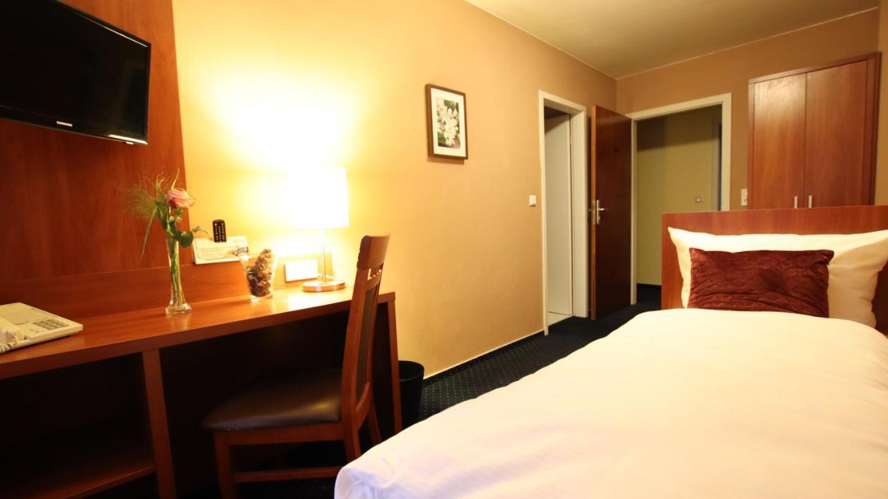 Hotel Wahlster Saarbruecken Luaran gambar